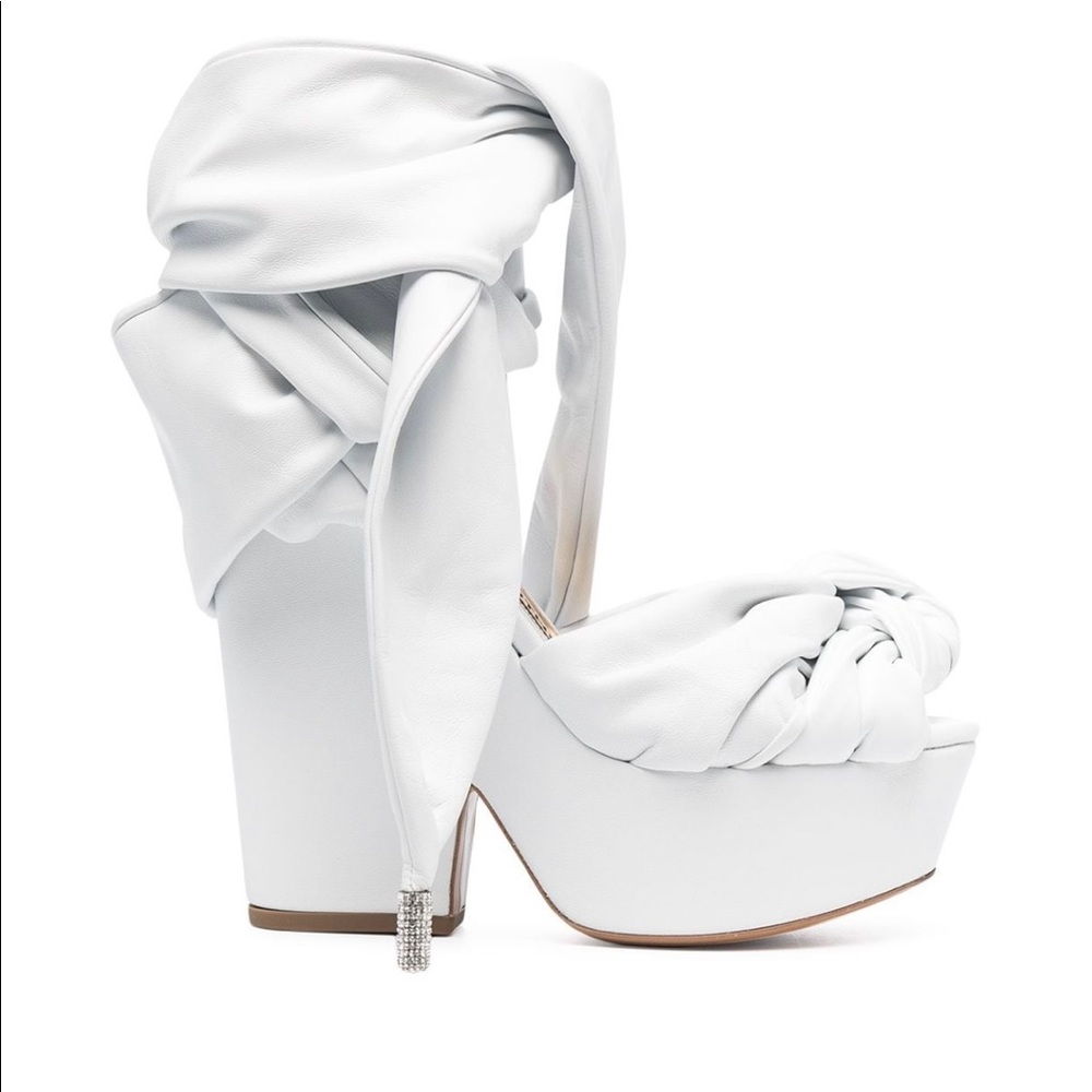 Alexandre Vauthier Platform
